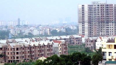 Bóc mẽ đất 'suất ngoại giao', quan hệ